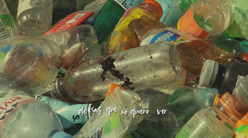 Rubén Blades junto a MarViva y McCann Panamá llaman la atención por el plástico