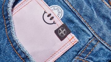 Aspirina Bayer y Almap BBDO crean nuevos usos para los bolsillos de los jeans