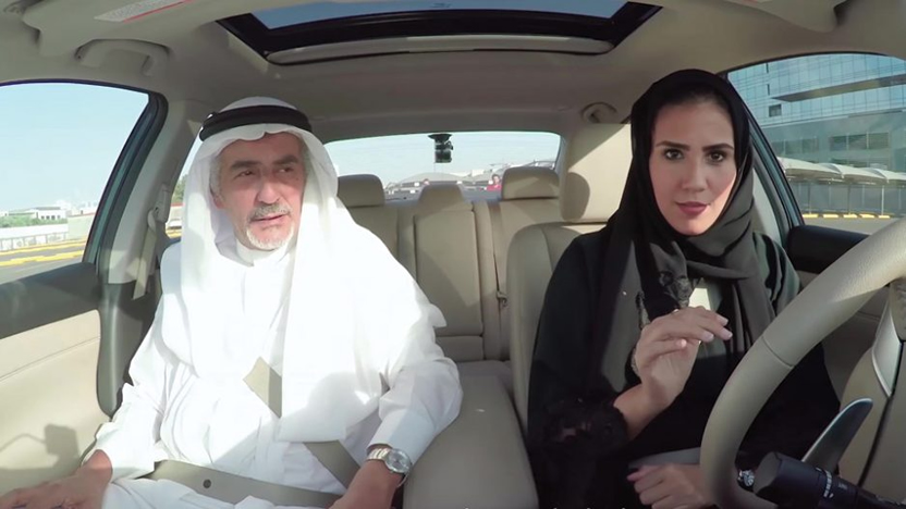 Nissan pone a las mujeres de Arabia Saudita por primera vez frente al volante