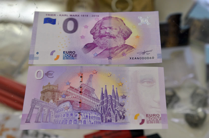 Carl Marx homenajeado en billete de 0 Euro