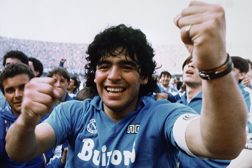 DIRECTV despide a Diego Maradona