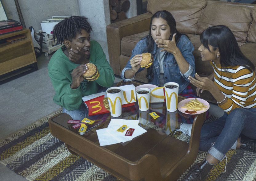 McDonalds y DDB Colombia emocionan con los empaques en Say it with McDonalds