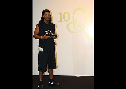 Dónde Fuente correr Nike se inspiró en Ronaldinho - LatinSpots