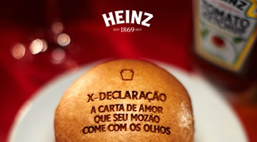 Africa y Heinz ponen mensajes románticos en las hamburguesas