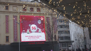 Vodafone, Sra. Rushmore e Ymedia realizan una campaña 3D en Callao City Lights