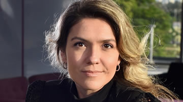 Aline Garcia es la nueva Head of Client Engagement de VMLY&R