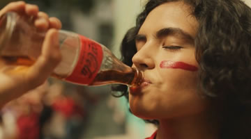 Coca-Cola ya vive el Mundial Qatar 2022 con Believing is Magic creada por Mercado McCann