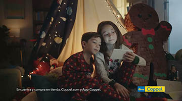Vendaval y Coppel cuidaron una Piñata para rescatar la magia de la Navidad