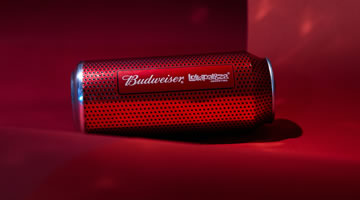 Budweiser lanza lata de Lollapalooza 2023