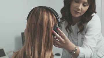 Niña y Omint lanzan The Test List, primera playlist para hacerse un testeo auditivo